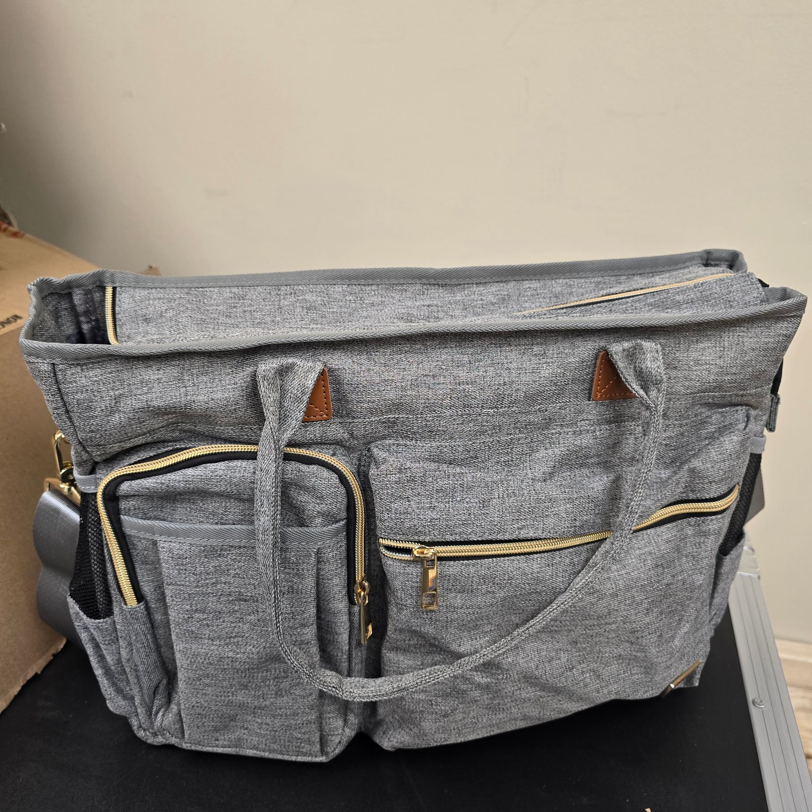 Multi-functional Travel Tote Bag Diaper Bag